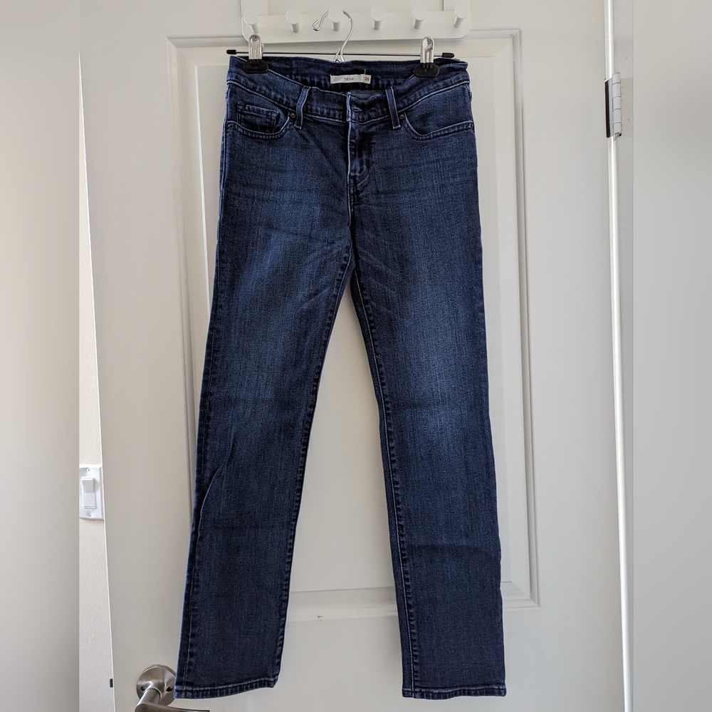 Levi's Dark Blue Jeans
